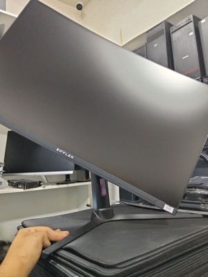 Ziffler 27 curved 200hz monitor sotiladi