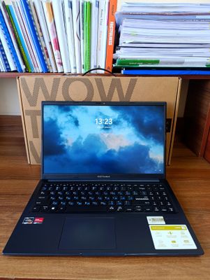 Noutbuk ASUS Vivobook 15 ideal holatda