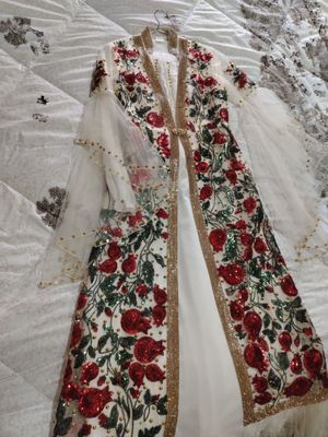 Kelinlar libosi
