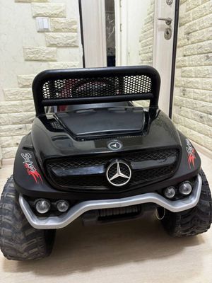 Электромобиль детский Mercedes Benz