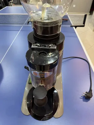 Испанская кофемолка, дешево.