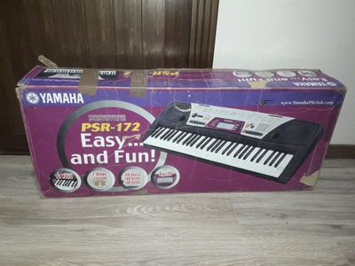 продам YAMAHA PSR-172