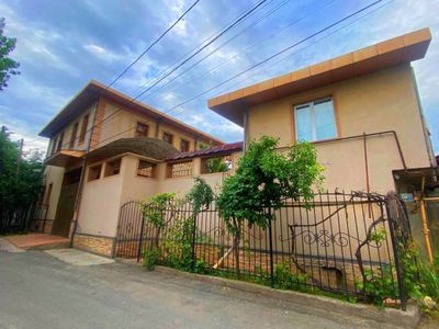 Продается Дом 2.85 соток ремонт ул.Мироншох кафе Лаби Ховуз