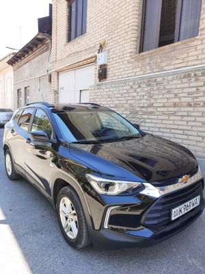 Tracker 2 LS сотилади