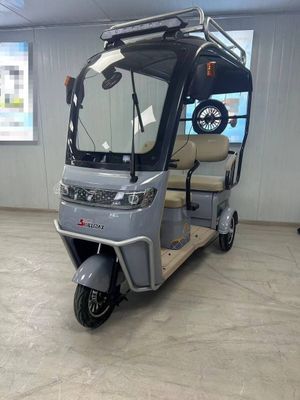 Продам скутер новый 1000$