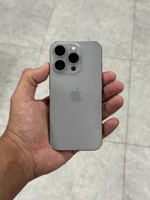 iPhone 15 pro Dual Sim 256 GB