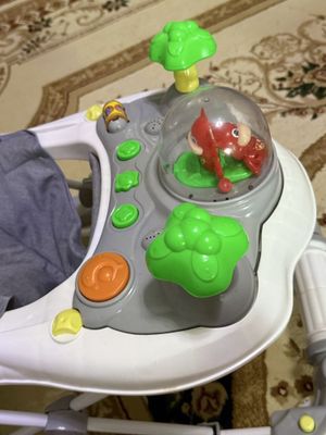 Продаю детские ходунки