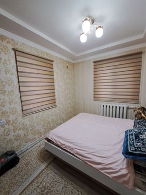 Юнусобод Сайрам бозори якинида 2 хонали квартира ижарага берилади