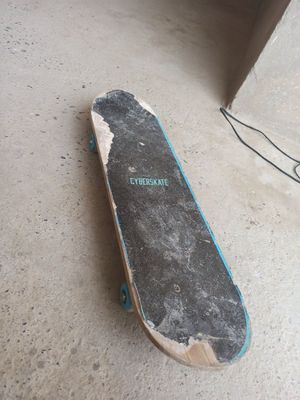 Skateboard cyberskate sotiladi