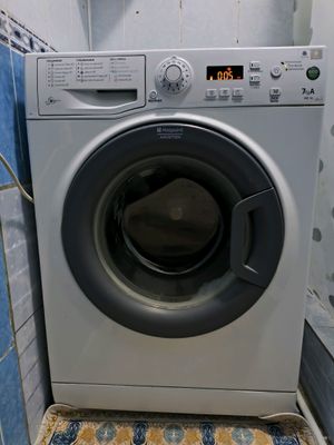 стиралный машина б/у 7кг. 300 минг бераман.