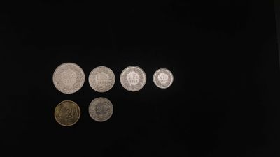 Очень ценные монеты есть швецарские филипинские