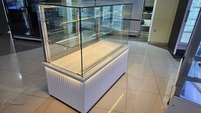 Холодильник-витрина AZN Sorento 1.5 D Bundan 2 ta bor 1100 $ dan oling