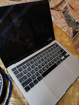 MacBook Pro M2 13-inch