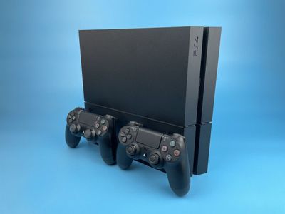 Sony Play Station-4 2TB 60игр 2джойстика за 250 у.е!