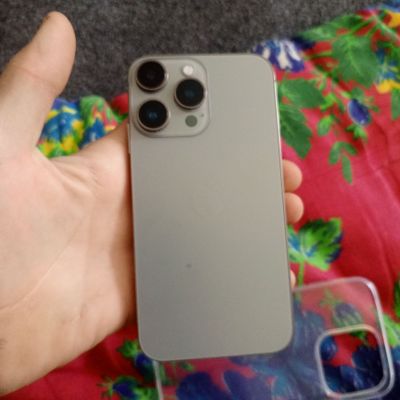 aiyfon xr 15qilngan