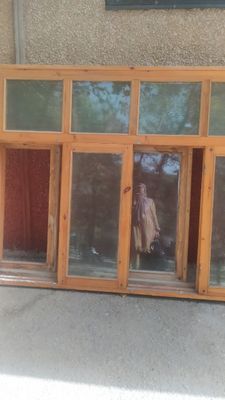 Тахта дераза сотилади