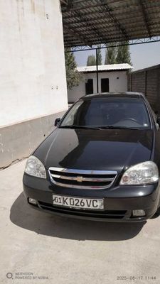 lacetti sotiladi