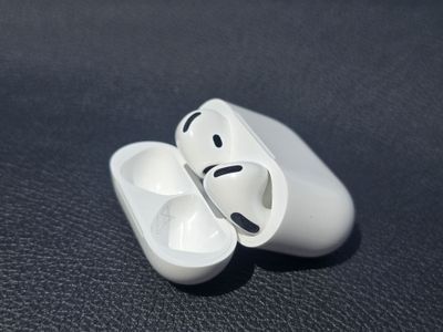 Aipods 4 ANC (шумоподавление) или меняю на Samsung buds 3 pro