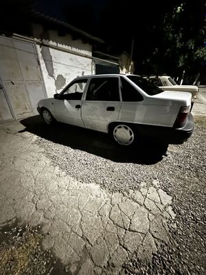 Nexia1 sotiladi 2 litr opel turbina matorda