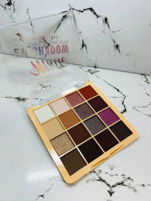 Eyeshadow Palette (ko‘z teni) — mukammal ko‘z bo‘yog‘i to‘plami