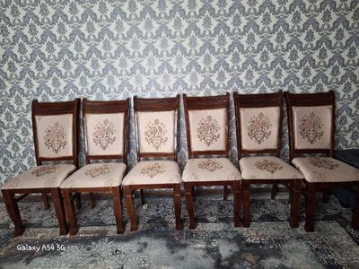 12 ta Stul (стулья)