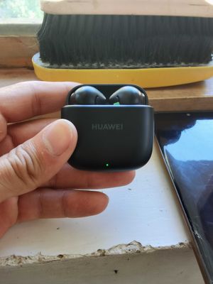 Наушники Huawei Freebuds se 2