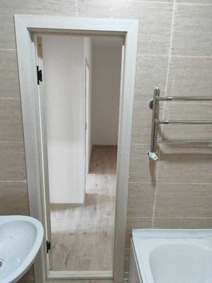 Srochniy Sergeli Choshtepa 1/9/9 37 m² Sotiladi