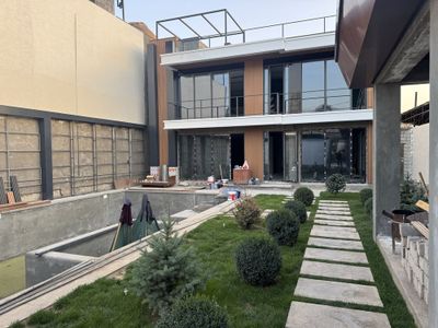 Dacha sotiladi bochkada elitniy mahallada joylashgan