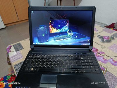 продам ноутбук Fujitsu
