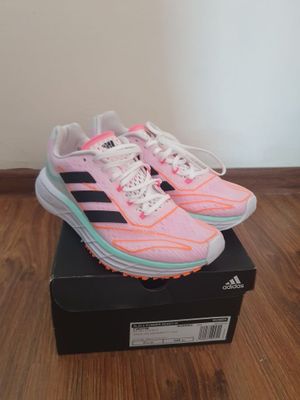 Продам крассовки Adidas Sl20.2 Summer Ready Woman размер 3