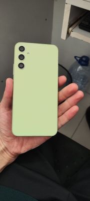 Samsung A34. Ideal
