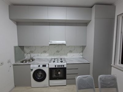 Срочно сдаётся квартира сергели спутник 16 а 3 ком семья