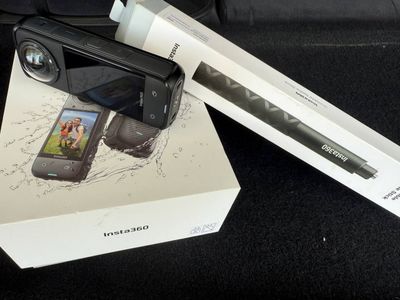 Camera Insta 360