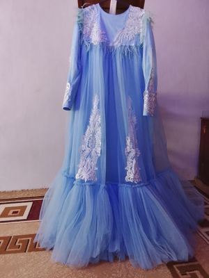 oqshom libosi chiroyli sifatli yoqimli rangda