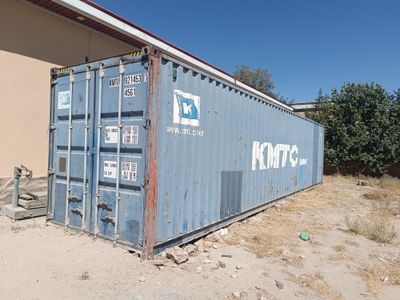 Konteyner sotiladi 2000$
