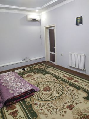Срочно шерикликка битта бола олинади. Без маклер!!!
