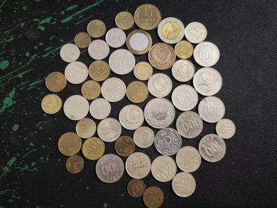 Монеты СССР и Зарубежные 1963/2012 всё сразу продаю tangalar tanga