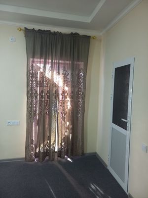 Талаба кизларни ижарага куямиз
