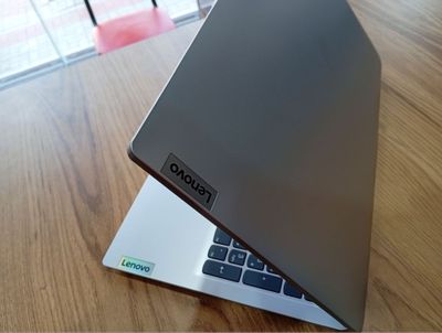 Lenovo | Noutbuk | 260$