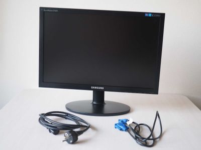 Продам монитор Samsung E1920NW