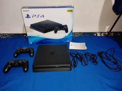 PS4 Slim 500 gb продаётся