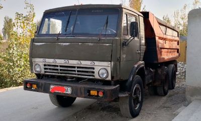 Kamaz matori yaqinda qilingan