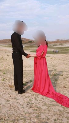 vecherni koʻylak bir marta kiyilgan fotosessiya un