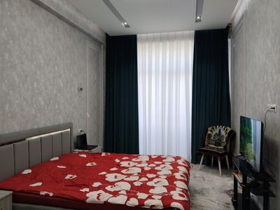 Новза метро ёнида квартира оилага студенларга