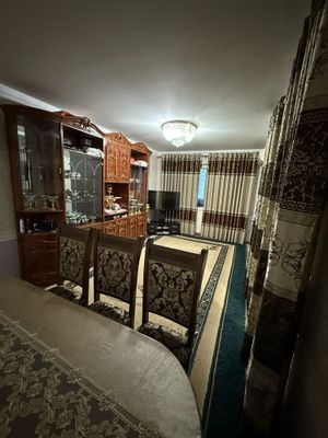Квартира сотилади