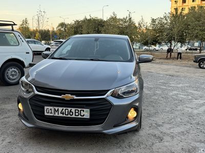 Chevrolet Onix LTZ turbo