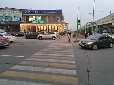 Сдаётся в аренду коммерческое 294 м² Янгиҳаёт, Сергелийский район!