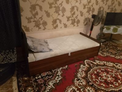 Kvartiraga qizlar qoyaman hazaykali ishlidigan ili student qizlar qoya
