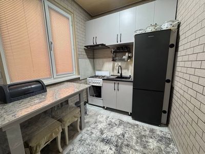 Chilonzor Oq tepa lavash Novza metro yonida kvartira