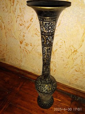 Ваза индийская старинная метал